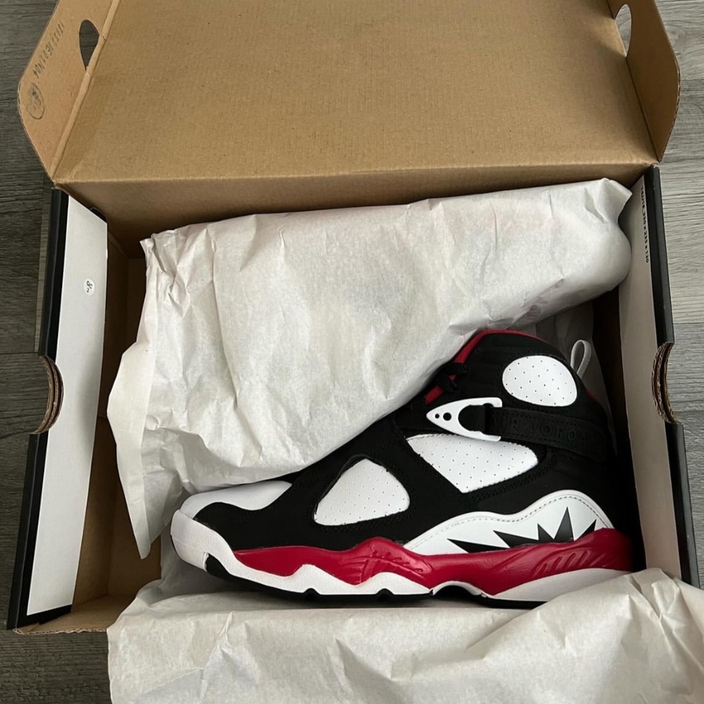Jordan Retro 8